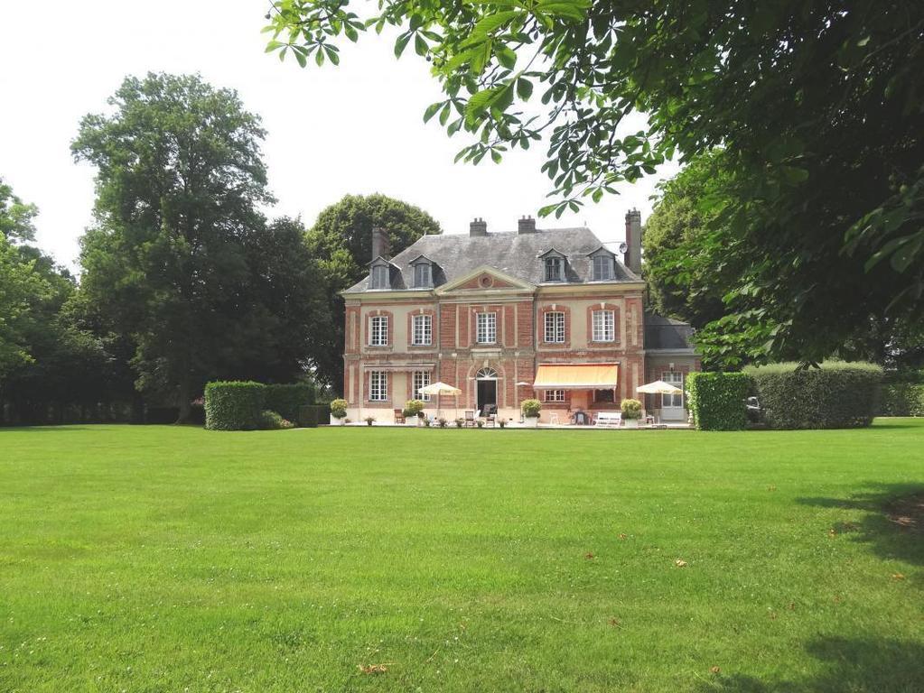 Chateau De Maillot Bonneville-la-Louvet Exterior foto